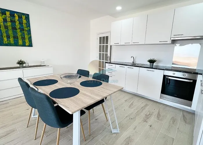 Alta Oura Prime By Sunny Deluxe דירה